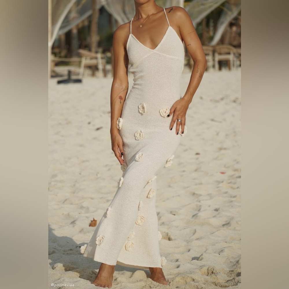 NWT Meshki Suki Knot Maxi Dress with Flowers - Nude
